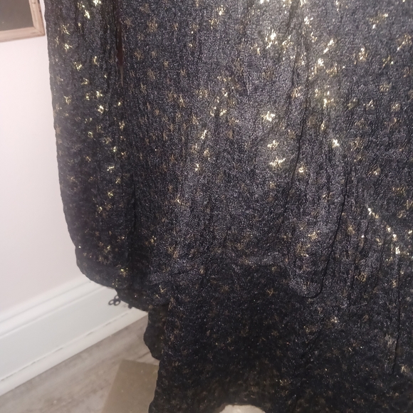GORGEOUS Mini Dress with Gold Stars - Picture 5 of 6